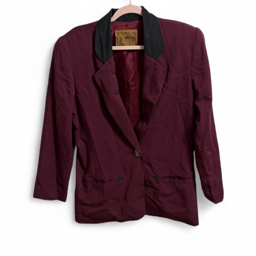 Saddle Ridge Vintage Collection Women's Burgundy Blazer with Black Collar Size M